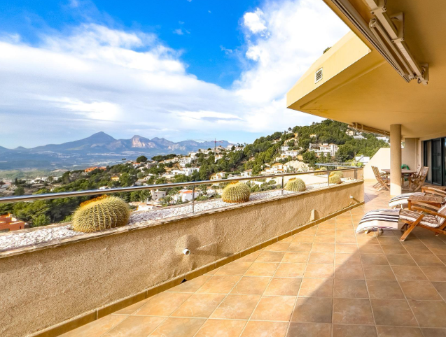 Is Your Dream to Live in Altea? The Time Has Come with Altea Moraira Villas!